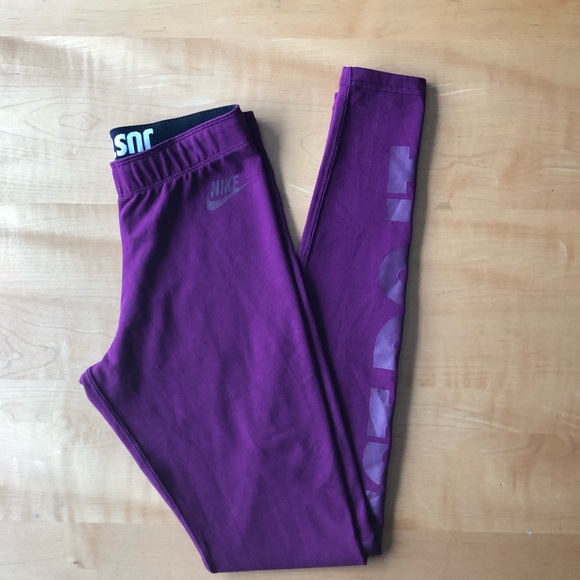 Nike Just Do It Leg-a-see Legging Purple - Picture 2 of 5